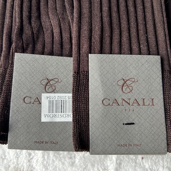 (3) CANALI Ribbed (2)Wool Blend and (1) Cotton Dress Socks - Picture 4 of 9